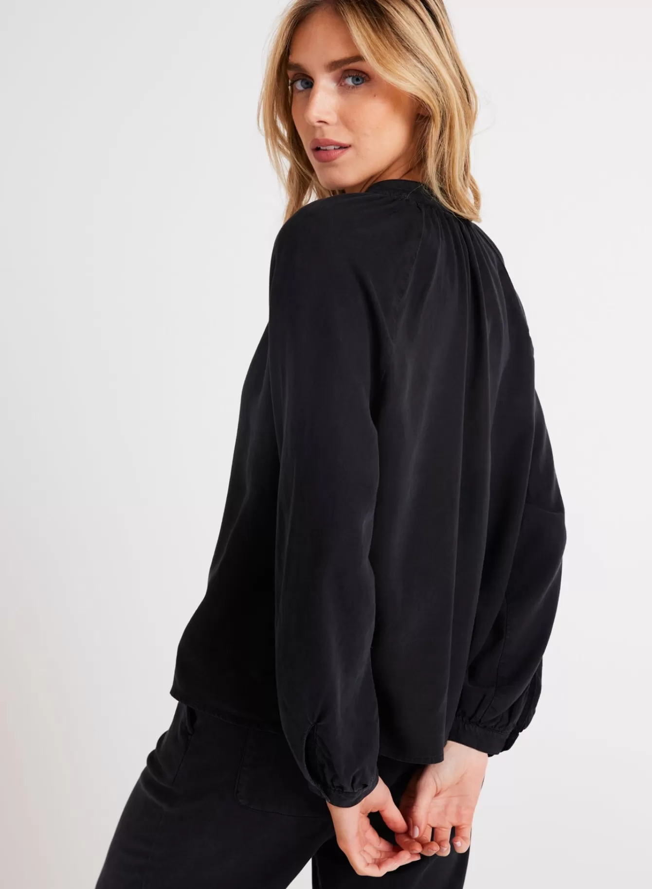 Bella Dahl Seasonal Essentials-Full Sleeve Raglan Button Down - Vintage Black